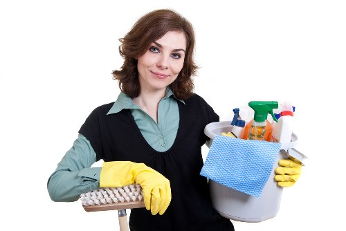 Low-moisture carpet cleaning in an office building